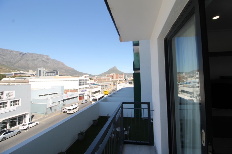 3 Bedroom Property for Sale in Woodstock Western Cape